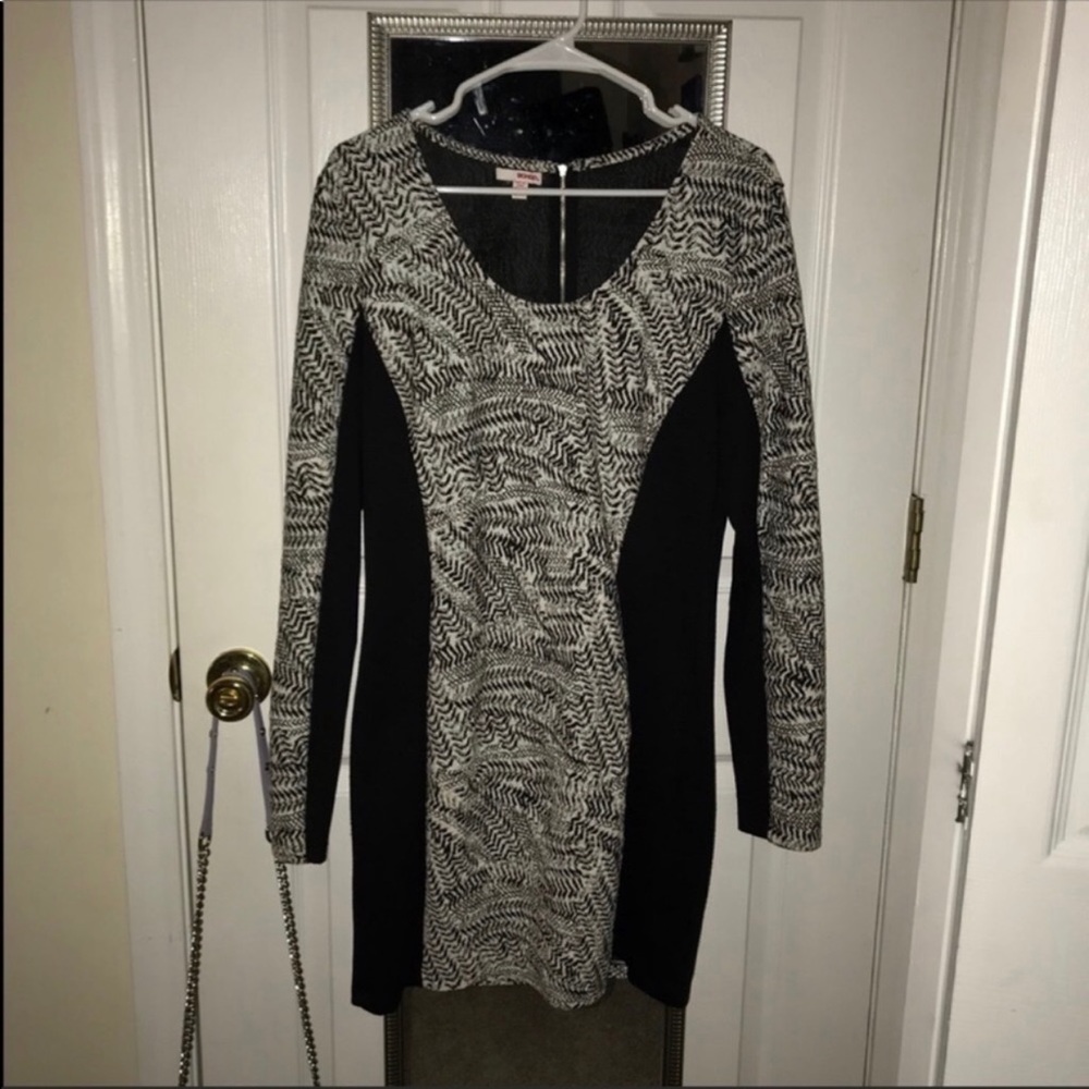 Long sleeve fitted dress xl